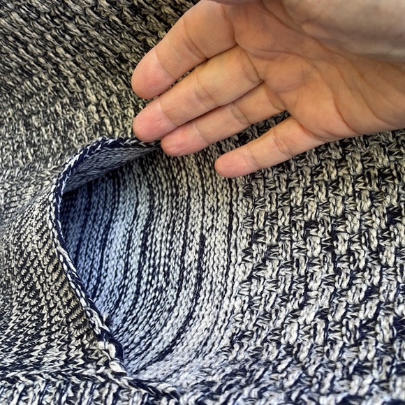 Cozy Warm Mélange knitted Design Wrap Scarf shawl 18"x78" w pockets unique navy - Picture 6 of 8